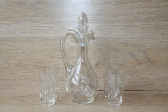 Lorupi karahvin + 4 klaasi