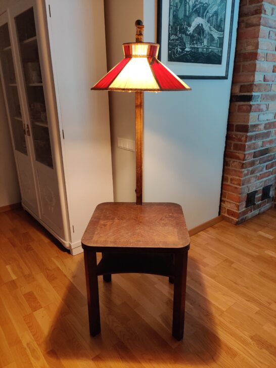 Diivanilaud /  põrandalamp