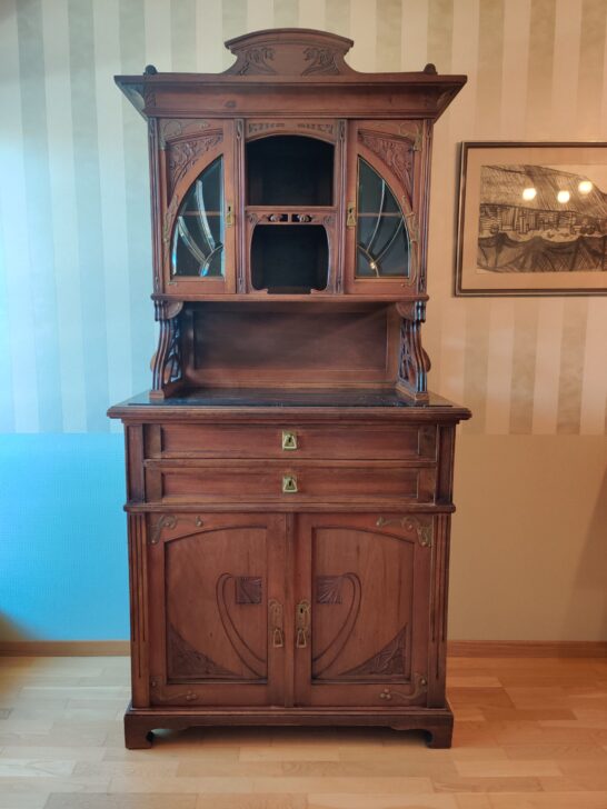 Juugend puhvet , detailide rohke