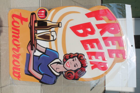 Suur plekist reljeefne silt 60*40 cm , õlu